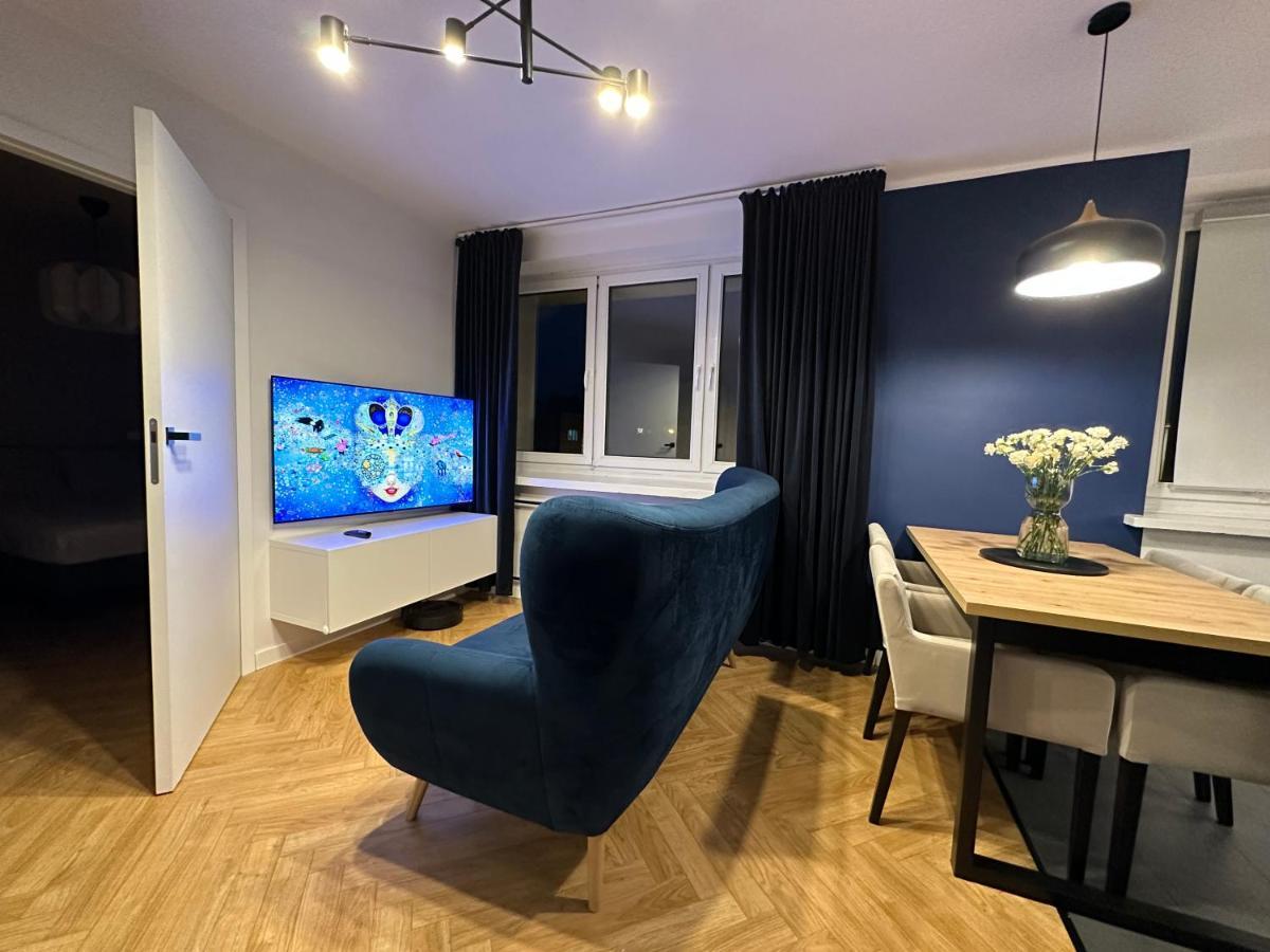 Ferienwohnung Maly Kwadrat Kattowitz Exterior foto
